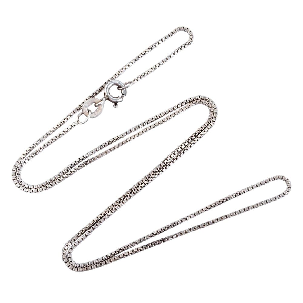 Estate SU Sterling Silver 925 0.8mm Box Chain Necklace 16"